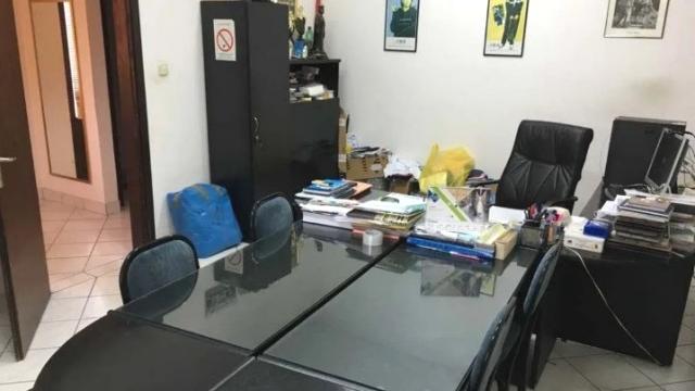 Poslovni prostor, Petosoban i veći, Prodaja, 650m2, Darosava, Okolno mesto, 1300 kaplara