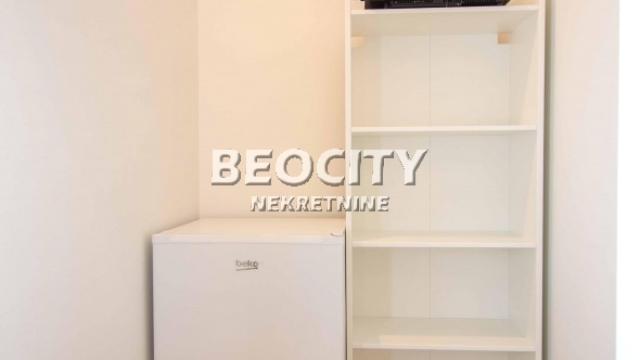 Poslovni prostor, četvorosoban, Izdavanje, 75m2, Arena, Novi Beograd, Antifašističke borbe