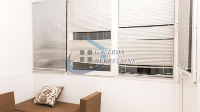 Stan, Dvoiposoban, Prodaja, 57m2, Hadžipopovac, Palilula, Albanske spomenice