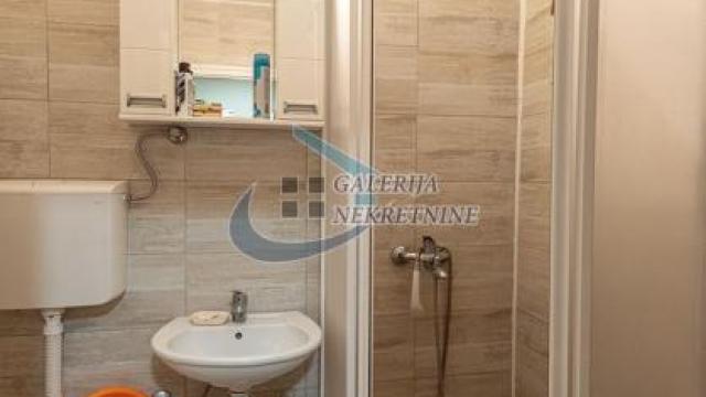 Stan, Dvoiposoban, Prodaja, 57m2, Hadžipopovac, Palilula, Albanske spomenice