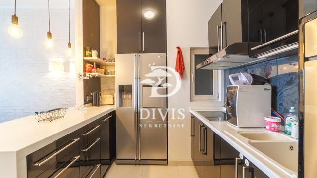 Stan, Trosoban, Prodaja, 102m2, Mileševska