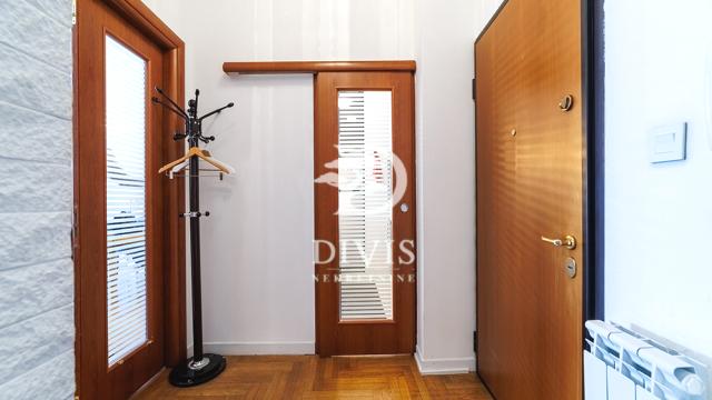 Stan, Trosoban, Prodaja, 102m2, Mileševska