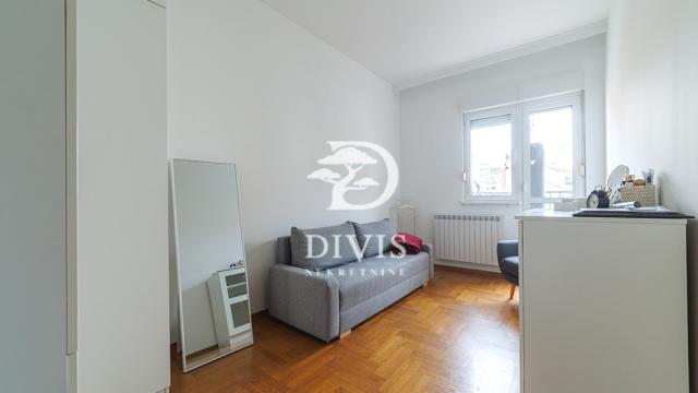 Stan, Trosoban, Prodaja, 102m2, Mileševska