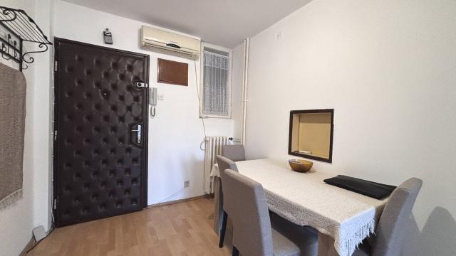 Stan, Dvosoban, Izdavanje, 59m2, Omladinskih brigada