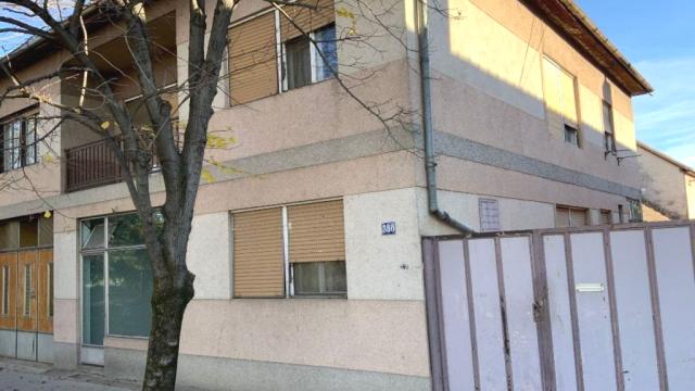 Kuća, Petosoban i veći, Prodaja, 244m2, Novosadska 388