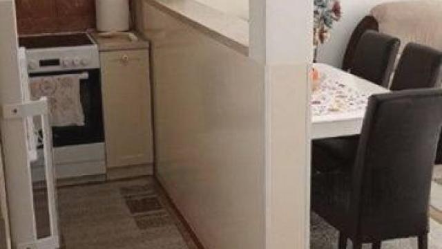 Stan, Trosoban, Prodaja, 48m2, Norveskih Interniraca