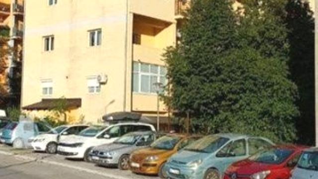 Stan, Trosoban, Prodaja, 48m2, Norveskih Interniraca