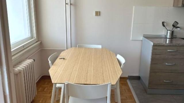 Stan, Trosoban, Izdavanje, 81m2, Blok 30 (B92), Novi Beograd, Bulevar Mihajla Pupina