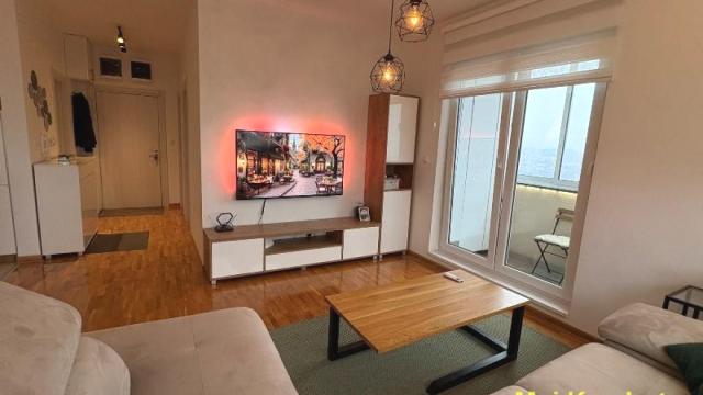 Stan, Trosoban, Prodaja, 53m2, Zeleno brdo, Zvezdara, Bulevar kralja Aleksandra