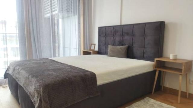 Stan, Dvosoban, Izdavanje, 56m2, Tadije Sondermajera