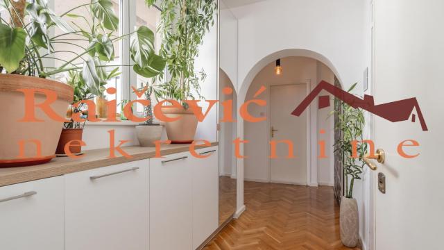 Stan, Dvosoban, Prodaja, 50m2, Centar, Savski venac, Pop Lukina