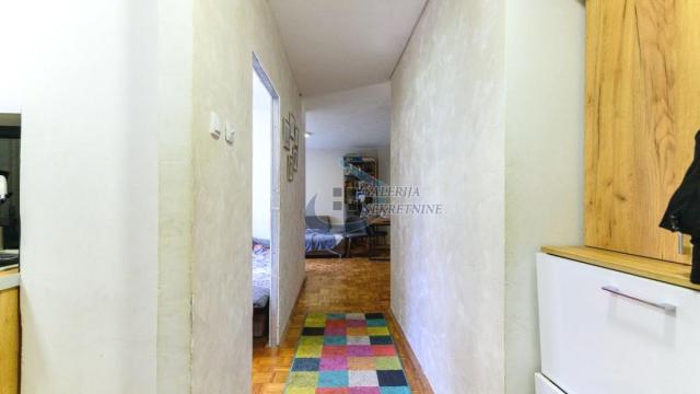 Stan, Troiposoban, Prodaja, 73m2, Blok 34 (Carina - Studentski grad), Novi Beograd, Bulevar Zorana Đinđića