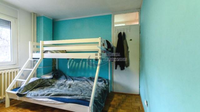 Stan, Troiposoban, Prodaja, 73m2, Blok 34 (Carina - Studentski grad), Novi Beograd, Bulevar Zorana Đinđića