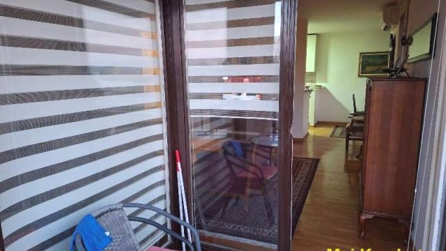 Stan, četvorosoban, Prodaja, 102m2, Dedinje, Savski venac, Veljka Lukića Kurjaka