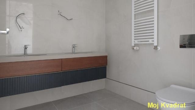 Stan, četvorosoban, Prodaja, 147m2, Beograd na vodi, Savski venac, Hercegovačka