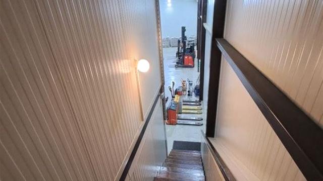 Poslovni prostor, Jednosoban, Izdavanje, 1000m2, Viljuša, Okolno mesto, Potes Pljosta 8a