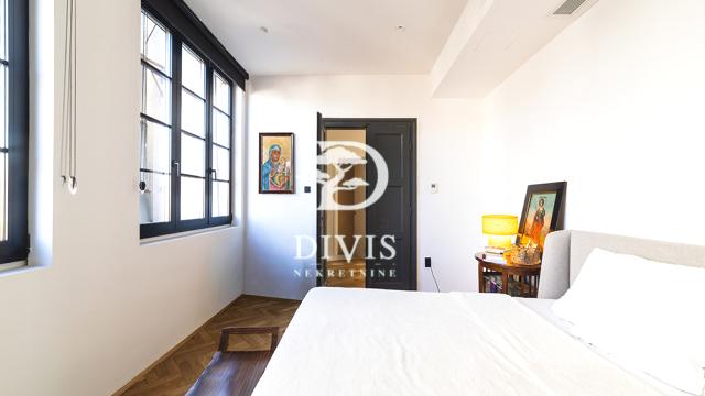 Stan, četvorosoban, Prodaja, 130m2, Nikodima Milaša