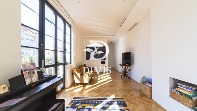 Stan, četvorosoban, Prodaja, 130m2, Nikodima Milaša