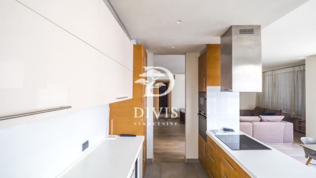 Stan, četvorosoban, Izdavanje, 132m2, Rankeova