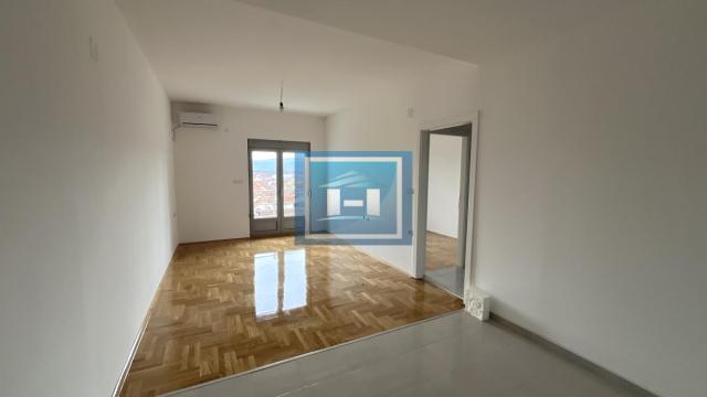 Stan, Jednosoban, Prodaja, 48m2, Centar, Gradska lokacija, Paraćin