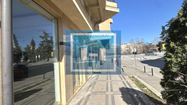Poslovni prostor, Prodaja, 85m2, Centar, Gradska lokacija, Paraćin