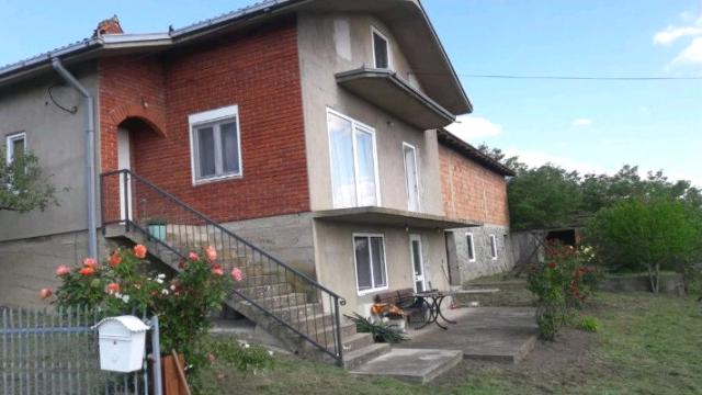 Kuća, Petosoban i veći, Prodaja, 150m2, Ram, Okolno mesto, Ram