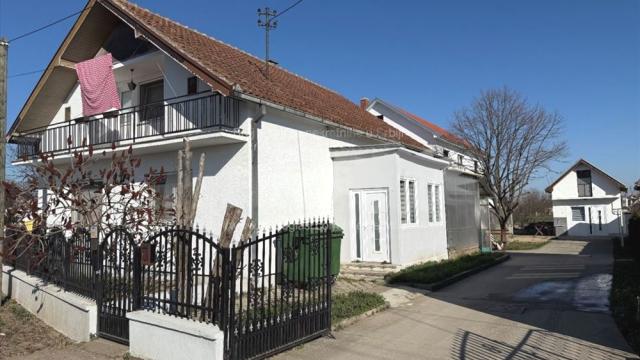 Kuća, Petosoban i veći, Prodaja, 274m2, Vojka, Okolno mesto, Solunska