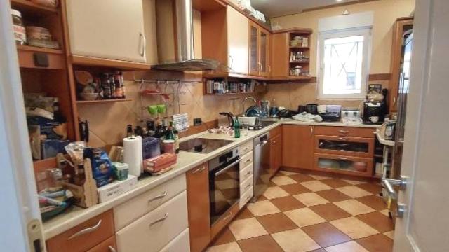 Stan, Petosoban, Prodaja, 400m2, Banovo brdo, Čukarica, Zimonjićeva