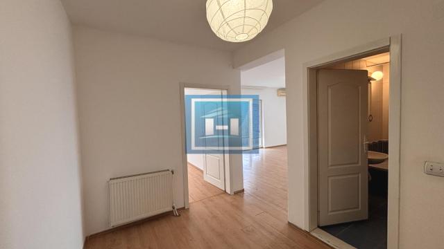 Stan, Dvosoban, Prodaja, 63m2, Centar, Gradska lokacija, Jagodina