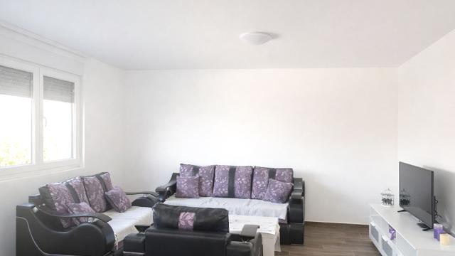 Stan, Trosoban, Prodaja, 65m2, Krušedolska