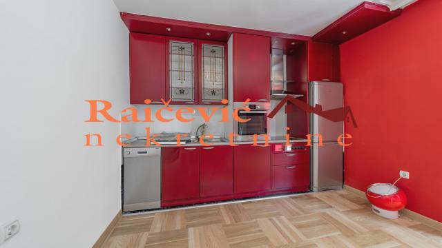 Kuća, Izdavanje, 544m2, Trošarina, Voždovac, Beranska