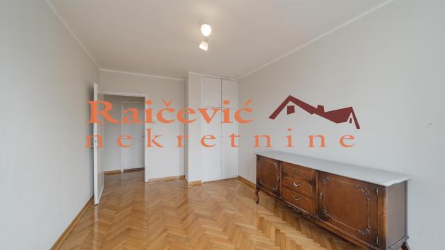 Stan, Trosoban, Prodaja, 72m2, Fontana, Novi Beograd, Otona Zupancica