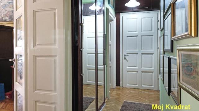 Stan, Trosoban, Prodaja, 110m2, Centar, Stari grad, Balkanska