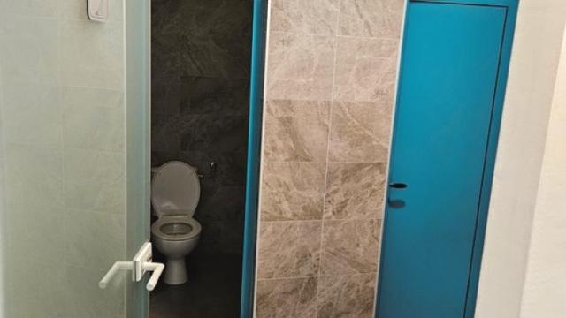 Poslovni prostor, Izdavanje, 2150m2, Plavi horizonti, Zemun, Cara Konstantina