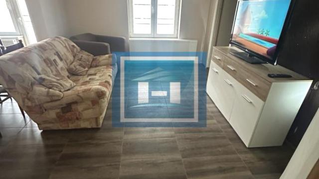 Kuća, Trosoban, Izdavanje, 90m2, Paraćin