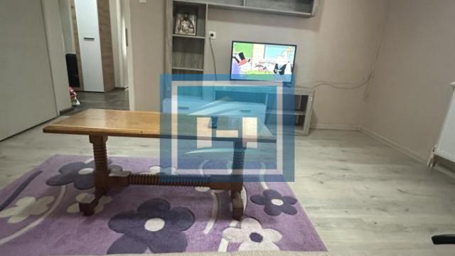 Kuća, Trosoban, Izdavanje, 90m2, Paraćin