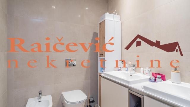 Stan, četvorosoban, Prodaja, 110m2, Beograd na vodi, Savski venac, Luke Celovica Trebinjca