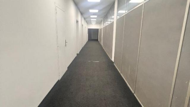 Poslovni prostor, Izdavanje, 359m2, Trg Nikole Pašića, Stari grad, Trg Nikole Pašića