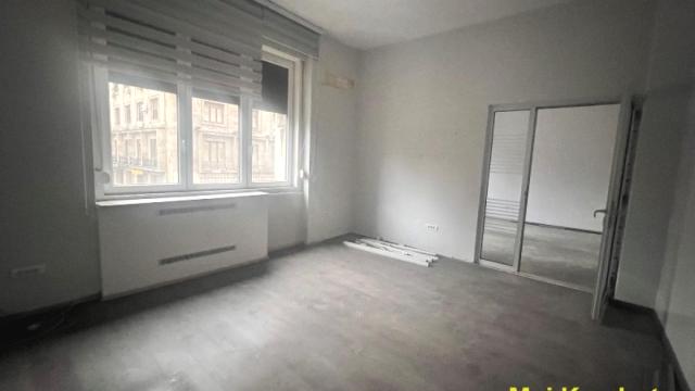 Poslovni prostor, Izdavanje, 1400m2, Trg Nikole Pašića, Stari grad, Trg Nikole Pašića