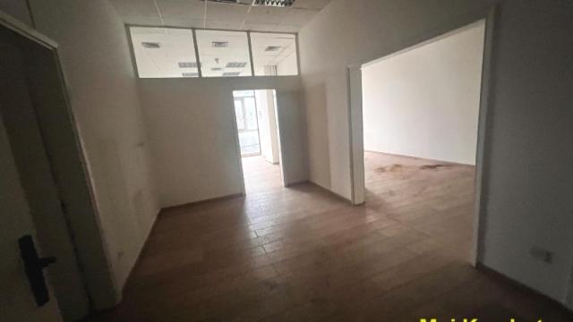 Poslovni prostor, Izdavanje, 1400m2, Trg Nikole Pašića, Stari grad, Trg Nikole Pašića