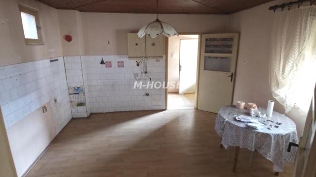 Kuća, Trosoban, Prodaja, 115m2, Goge, Gradska lokacija, Sombor