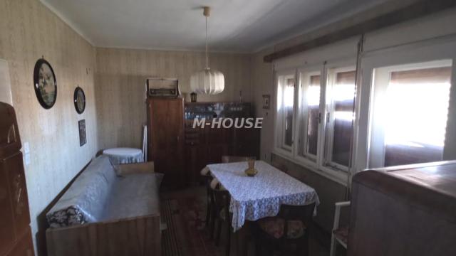 Kuća, Prodaja, 165m2, Selenča, Gradska lokacija, Sombor