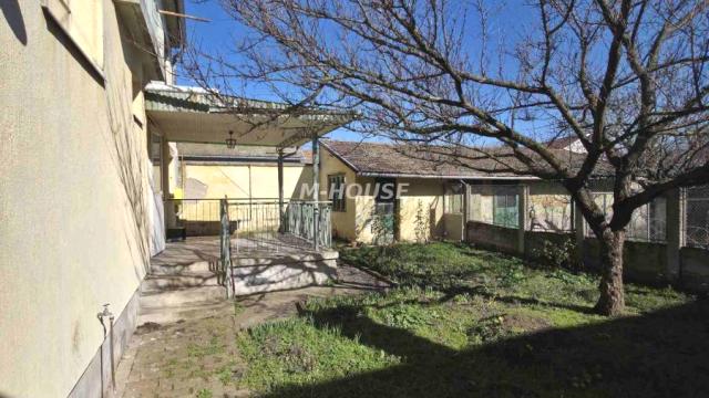 Kuća, Prodaja, 165m2, Selenča, Gradska lokacija, Sombor