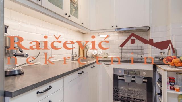 Poslovni prostor, Dvoiposoban, Izdavanje, 65m2, Centar, Stari grad, Dragoslava Jovanovica