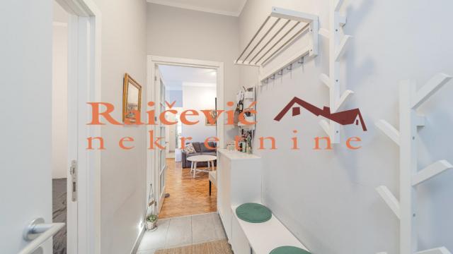 Poslovni prostor, Dvoiposoban, Izdavanje, 65m2, Centar, Stari grad, Dragoslava Jovanovica