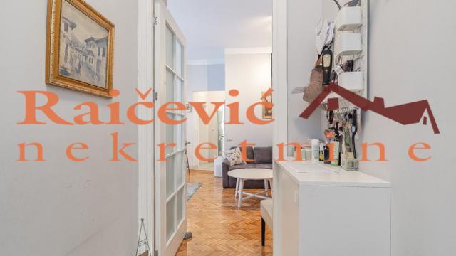 Poslovni prostor, Dvoiposoban, Izdavanje, 65m2, Centar, Stari grad, Dragoslava Jovanovica