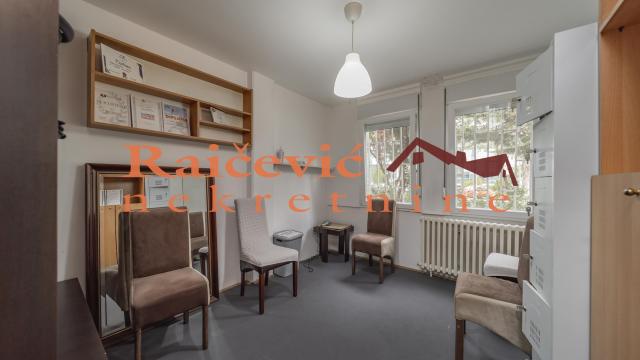 Stan, Trosoban, Prodaja, 86m2, Blok 34 (Carina - Studentski grad), Novi Beograd, Bulevar Zorana Djindjica