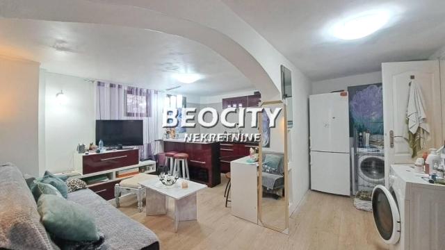 Kuća, Jednoiposoban, Prodaja, 28m2, Kalenić pijaca, Vračar, Trnska