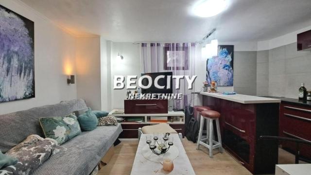 Kuća, Jednoiposoban, Prodaja, 28m2, Kalenić pijaca, Vračar, Trnska