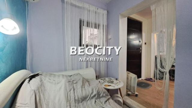 Kuća, Jednoiposoban, Prodaja, 28m2, Kalenić pijaca, Vračar, Trnska